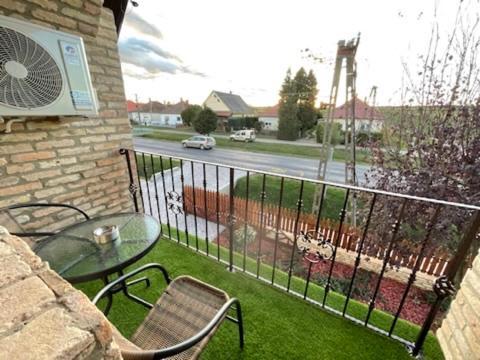 Kukorica Csarda Apartman 2 Balatonujlak Ngoại thất bức ảnh
